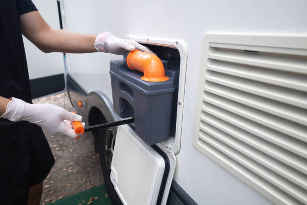 Best Best portable toilet rental  in Warren, MN